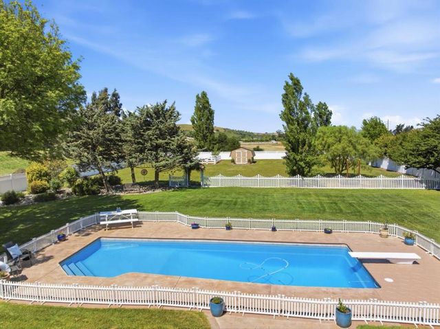 370 Union, Hollister, CA 95023