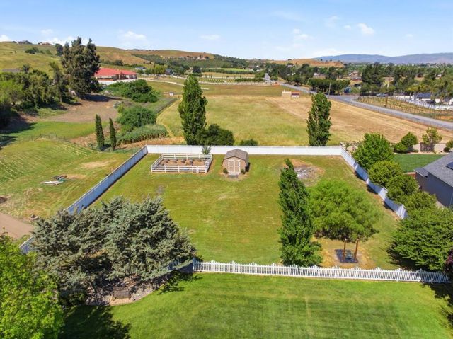 370 Union, Hollister, CA 95023