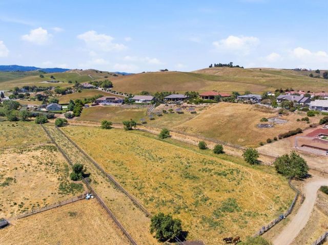 370 Union, Hollister, CA 95023