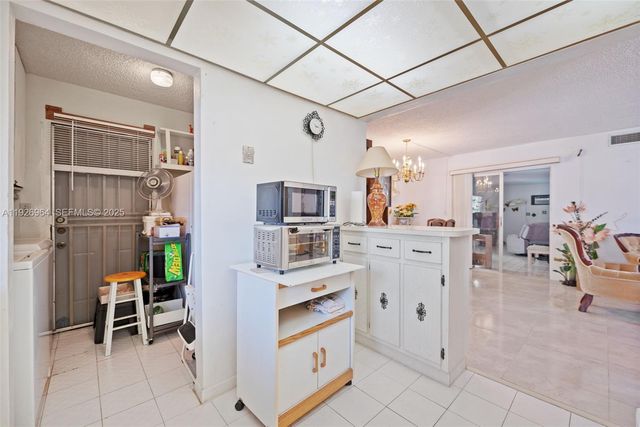 18131 NW 20th Ave, Miami Gardens, FL 33056