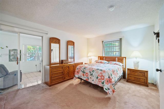 18131 NW 20th Ave, Miami Gardens, FL 33056