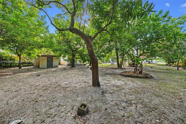 18131 NW 20th Ave, Miami Gardens, FL 33056