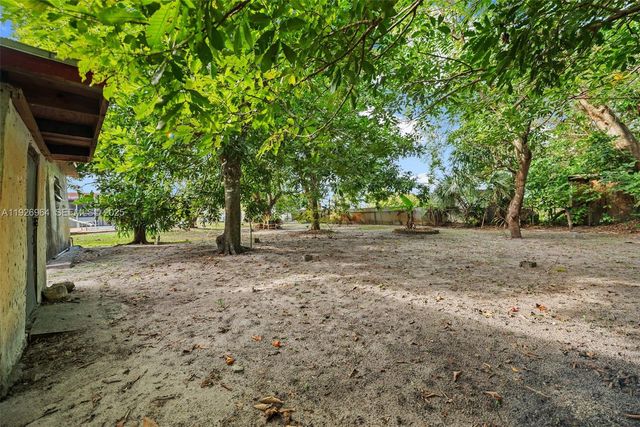 18131 NW 20th Ave, Miami Gardens, FL 33056