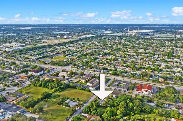 18131 NW 20th Ave, Miami Gardens, FL 33056