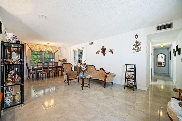 18131 NW 20th Ave, Miami Gardens, FL 33056