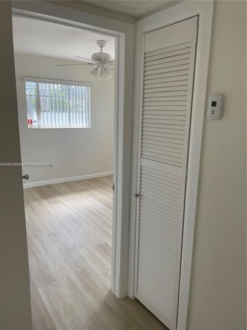 1057 SW 7th St 3, Miami, FL 33130