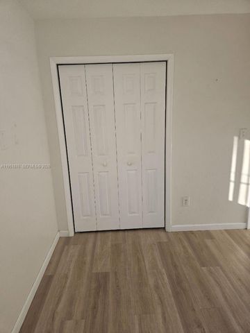 1057 SW 7th St 3, Miami, FL 33130