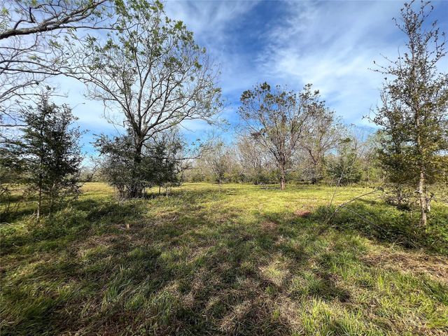 0 Hwy 35 E, Van Vleck, TX 77482