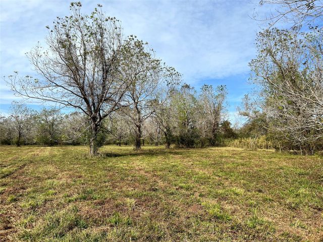 0 Hwy 35 E, Van Vleck, TX 77482