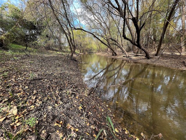 0 Hwy 35 E, Van Vleck, TX 77482