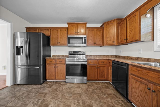 1604 Apache Way, Clarksville, TN 37042