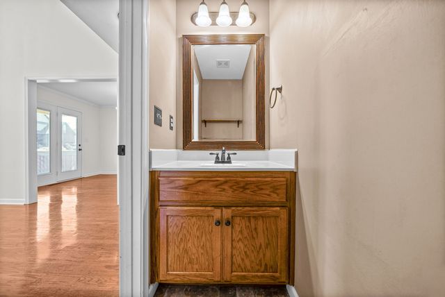 1604 Apache Way, Clarksville, TN 37042