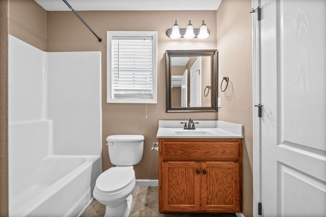 1604 Apache Way, Clarksville, TN 37042