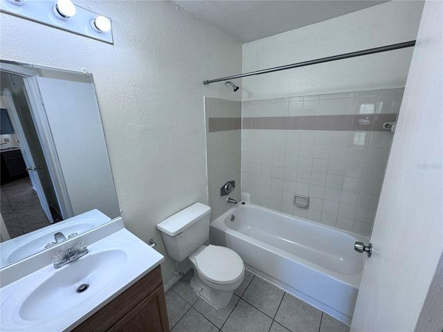 1932 LAKE ATRIUMS CIRCLE 85, Orlando, FL 32839