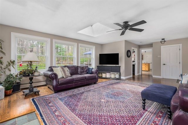 70 Williams Road, Smithfield, RI 02917