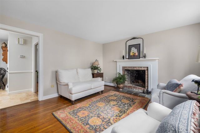 70 Williams Road, Smithfield, RI 02917