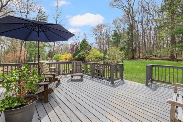 70 Williams Road, Smithfield, RI 02917