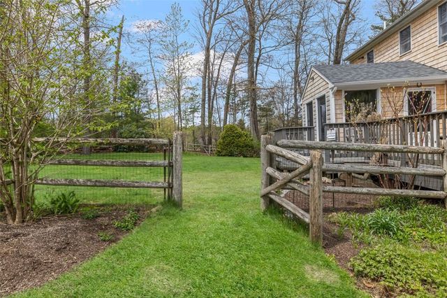 70 Williams Road, Smithfield, RI 02917