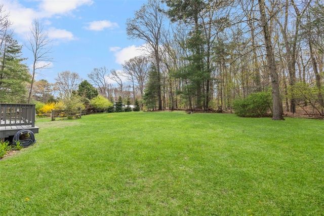 70 Williams Road, Smithfield, RI 02917