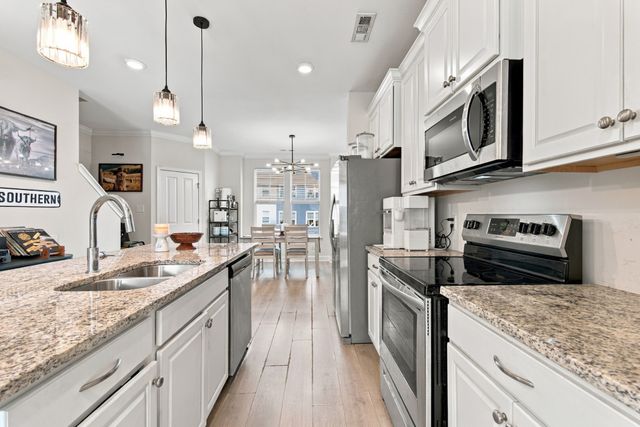 833 Westcott Ln, Antioch, TN 37013