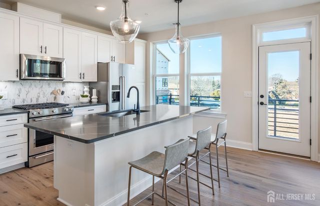 125 Jessie Place, New Brunswick, NJ 08901