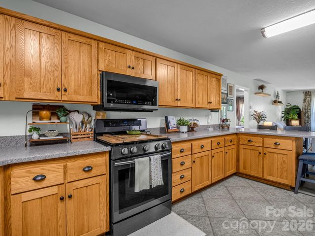 157 Cherry Ridge Drive, Bostic, NC 28018