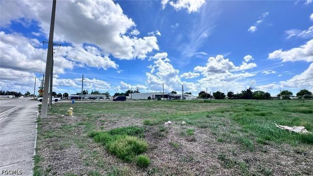 3545 Canal ST, Fort Myers, FL 33916