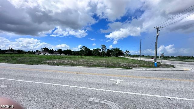 3545 Canal ST, Fort Myers, FL 33916