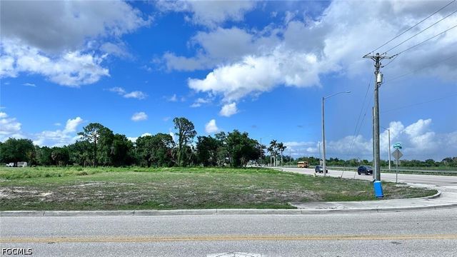 3545 Canal ST, Fort Myers, FL 33916