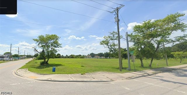 3545 Canal ST, Fort Myers, FL 33916
