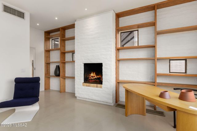 2801 E Camino Norberto, Tucson, AZ 85718