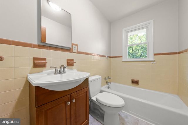 449 ROYAL ST, Winchester, VA 22601