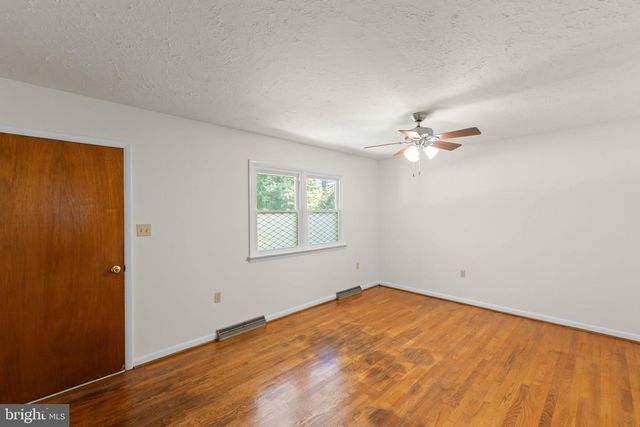 449 ROYAL ST, Winchester, VA 22601