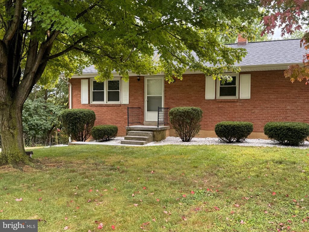 449 ROYAL ST, Winchester, VA 22601
