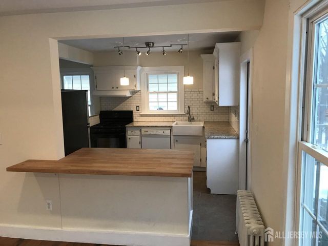161 W Cliff Street 2, Somerville, NJ 08876