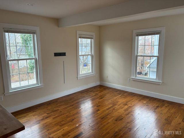161 W Cliff Street 2, Somerville, NJ 08876