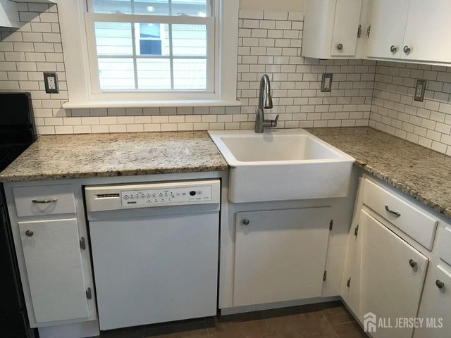161 W Cliff Street 2, Somerville, NJ 08876