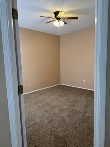 256 Glenridge Park Lane NE, Albuquerque, NM 87123