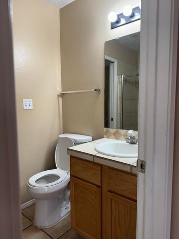 256 Glenridge Park Lane NE, Albuquerque, NM 87123