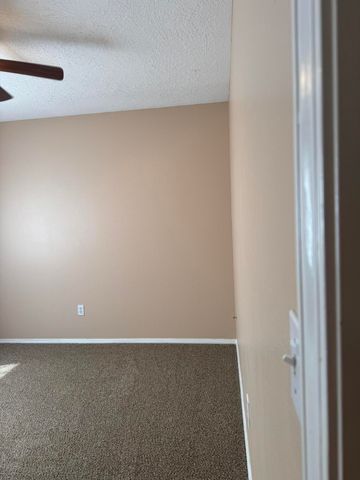 256 Glenridge Park Lane NE, Albuquerque, NM 87123