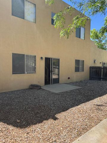 256 Glenridge Park Lane NE, Albuquerque, NM 87123