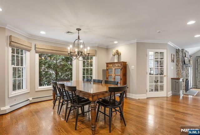 139 Central Avenue, Glen Rock, NJ 07452