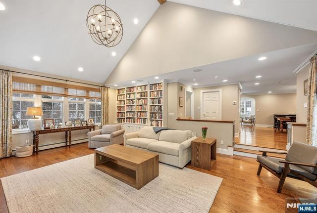 139 Central Avenue, Glen Rock, NJ 07452