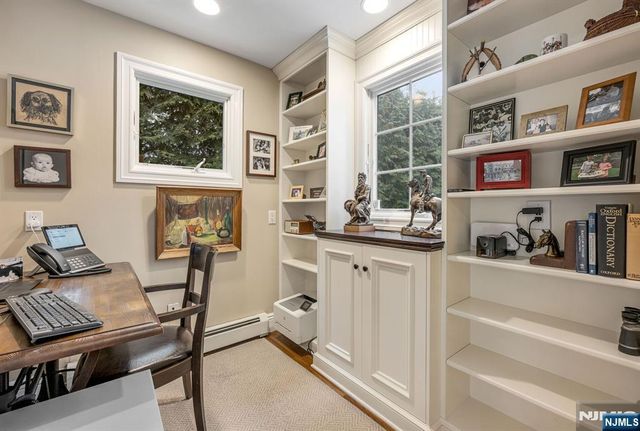 139 Central Avenue, Glen Rock, NJ 07452