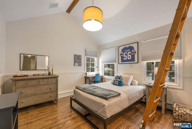 139 Central Avenue, Glen Rock, NJ 07452