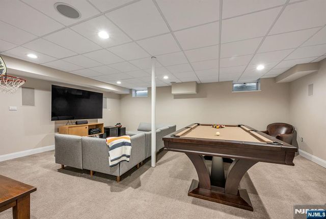 139 Central Avenue, Glen Rock, NJ 07452