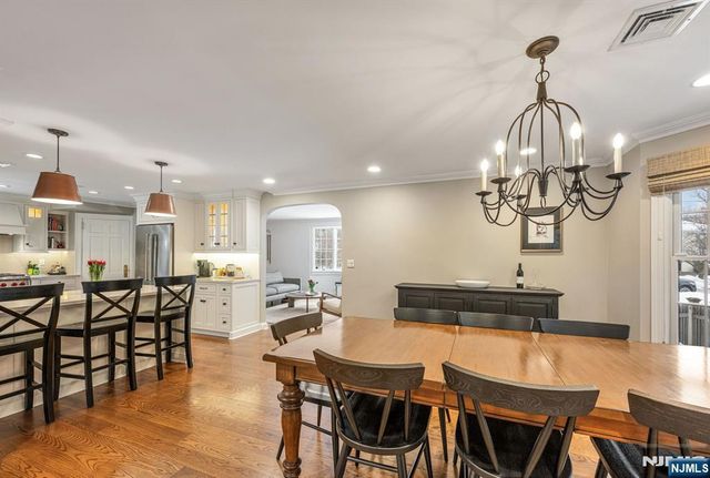 139 Central Avenue, Glen Rock, NJ 07452