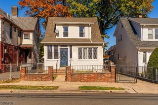 1379 Garfield Pl, Elizabeth City, NJ 07208