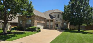 1038 Fieldstone Drive, Cedar Hill, TX 75104