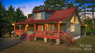 830 Windy River Ridge, Burnsville, NC 28714